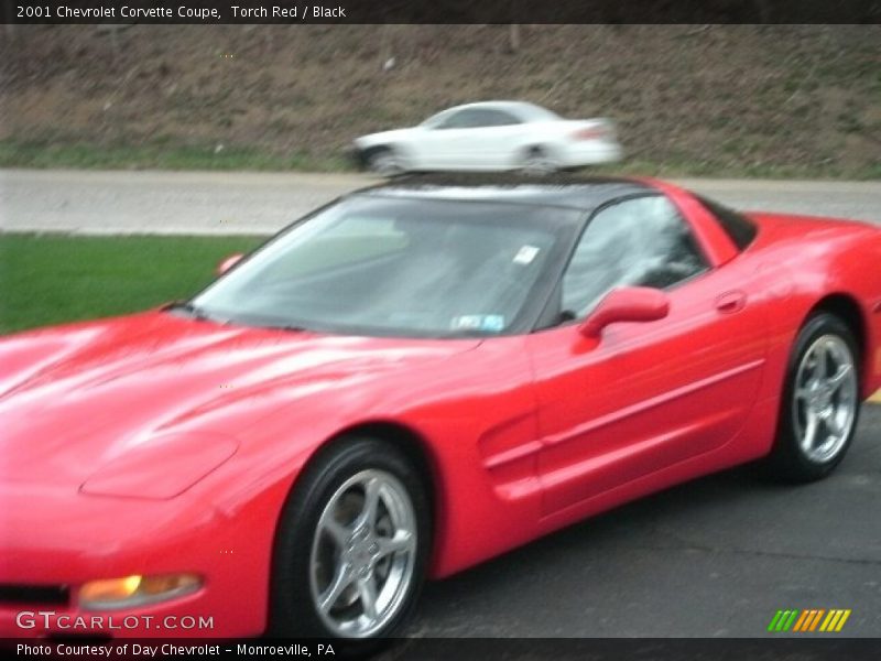 Torch Red / Black 2001 Chevrolet Corvette Coupe