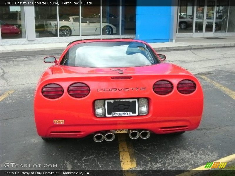 Torch Red / Black 2001 Chevrolet Corvette Coupe