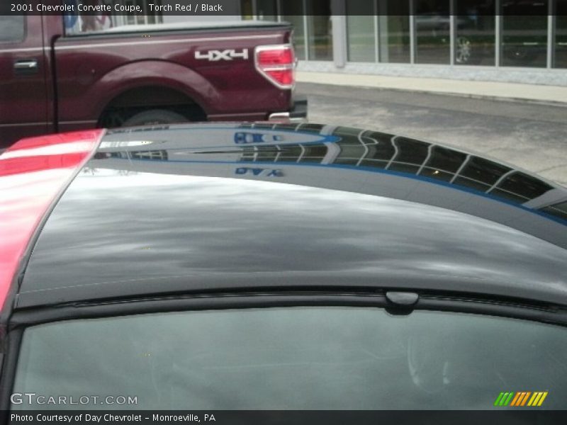 Torch Red / Black 2001 Chevrolet Corvette Coupe