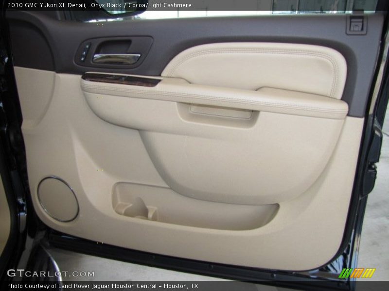 Onyx Black / Cocoa/Light Cashmere 2010 GMC Yukon XL Denali
