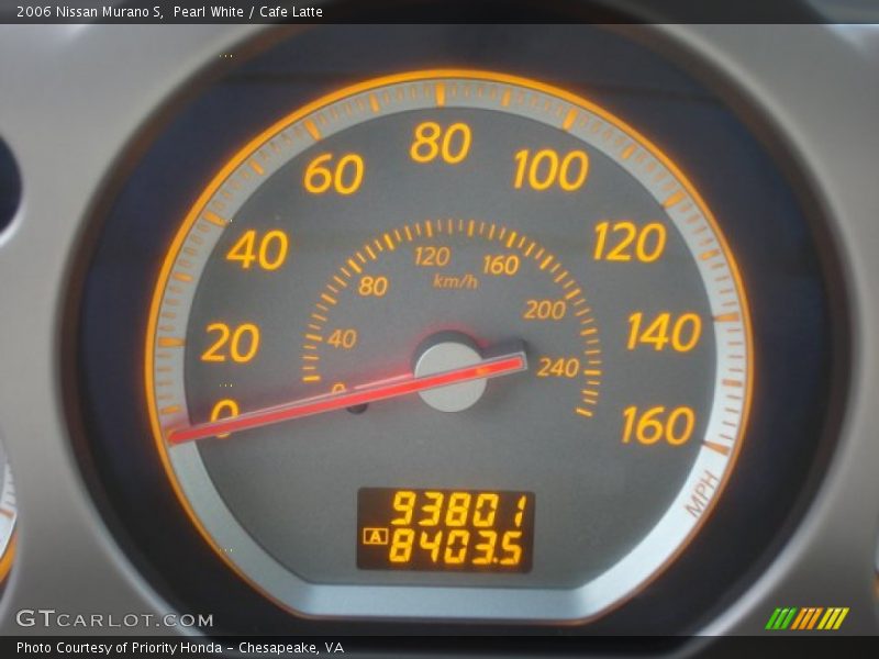 Pearl White / Cafe Latte 2006 Nissan Murano S