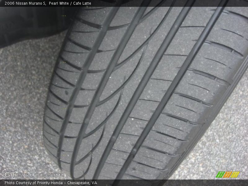Pearl White / Cafe Latte 2006 Nissan Murano S