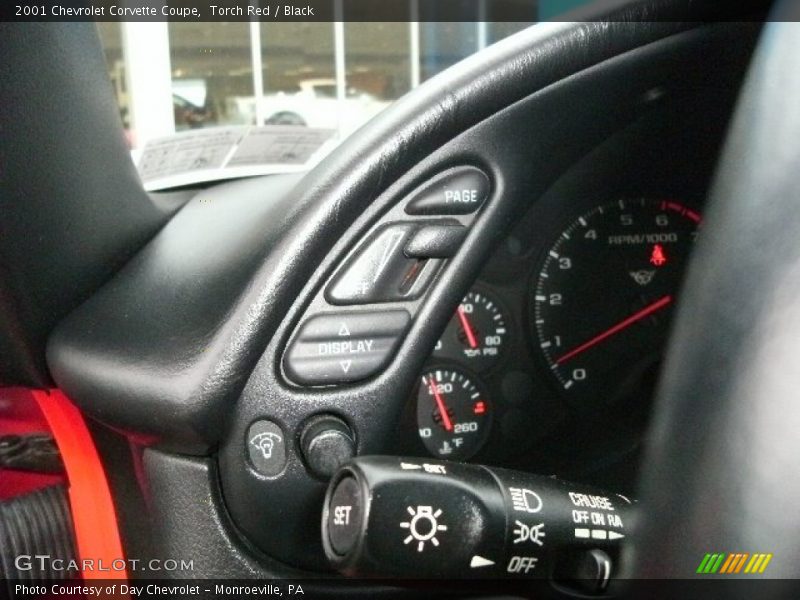 Torch Red / Black 2001 Chevrolet Corvette Coupe