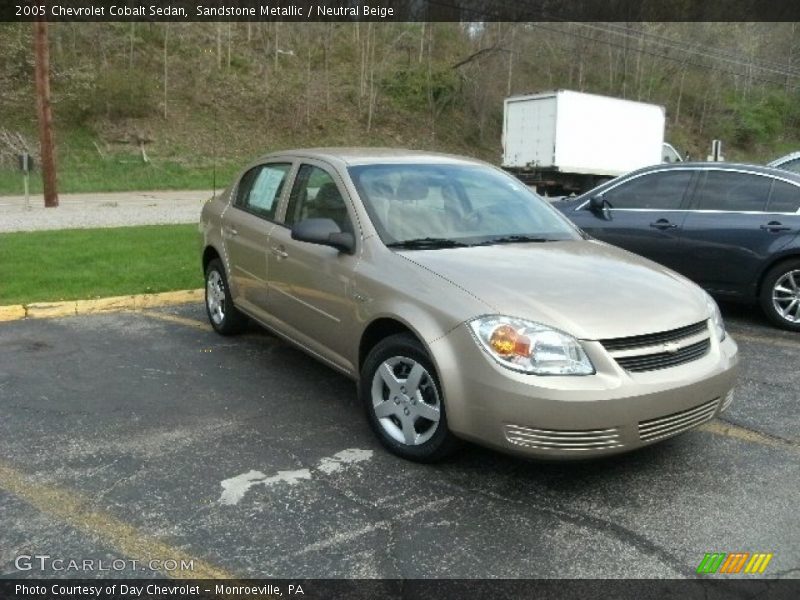 Sandstone Metallic / Neutral Beige 2005 Chevrolet Cobalt Sedan