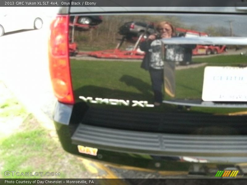 Onyx Black / Ebony 2013 GMC Yukon XL SLT 4x4