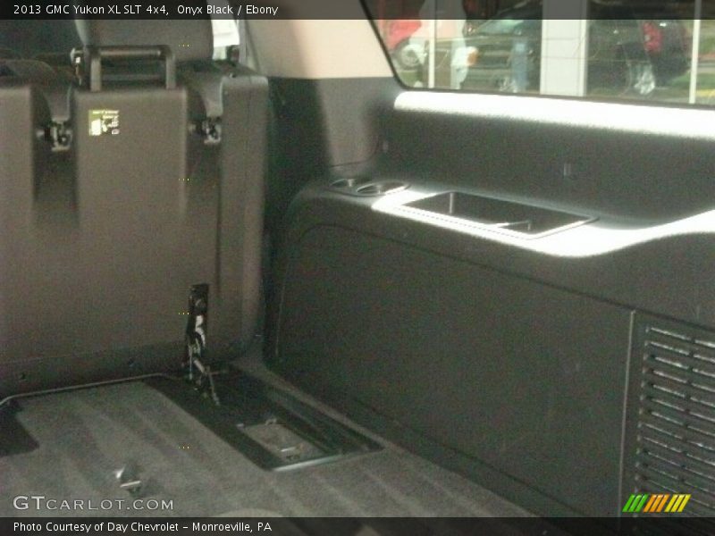 Onyx Black / Ebony 2013 GMC Yukon XL SLT 4x4