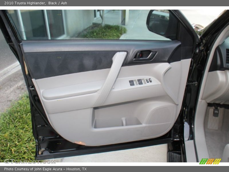 Black / Ash 2010 Toyota Highlander