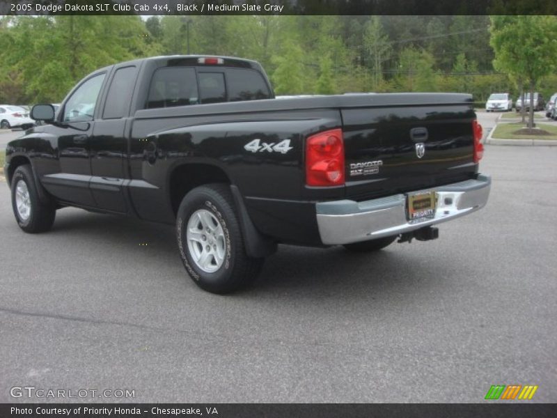 Black / Medium Slate Gray 2005 Dodge Dakota SLT Club Cab 4x4