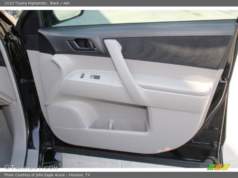 Black / Ash 2010 Toyota Highlander