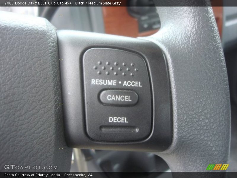Black / Medium Slate Gray 2005 Dodge Dakota SLT Club Cab 4x4