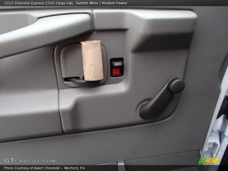Summit White / Medium Pewter 2013 Chevrolet Express 2500 Cargo Van