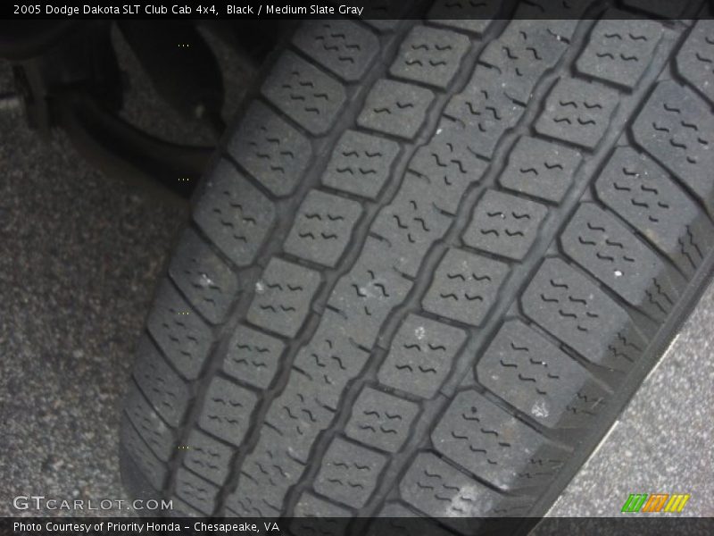 Black / Medium Slate Gray 2005 Dodge Dakota SLT Club Cab 4x4
