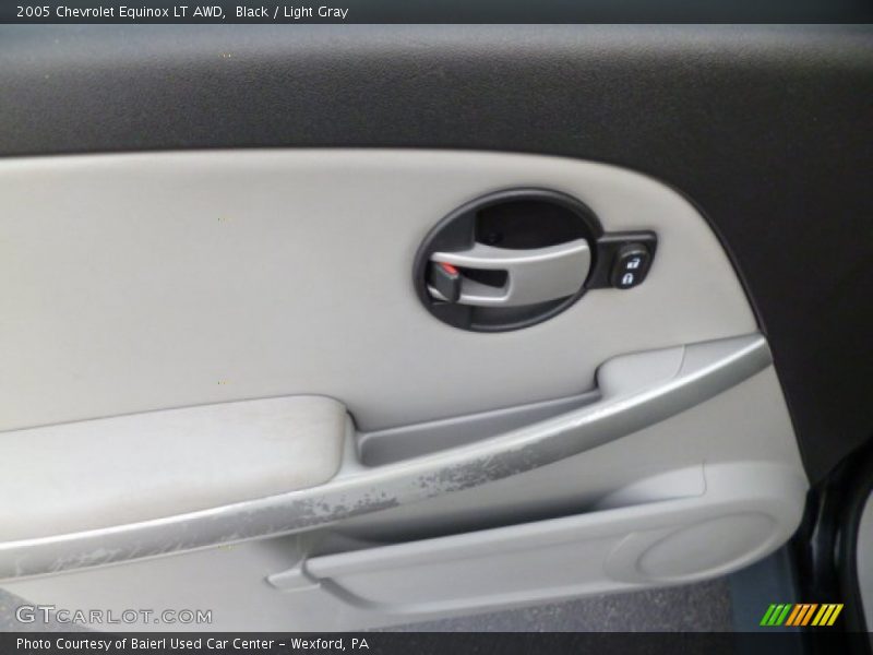 Black / Light Gray 2005 Chevrolet Equinox LT AWD