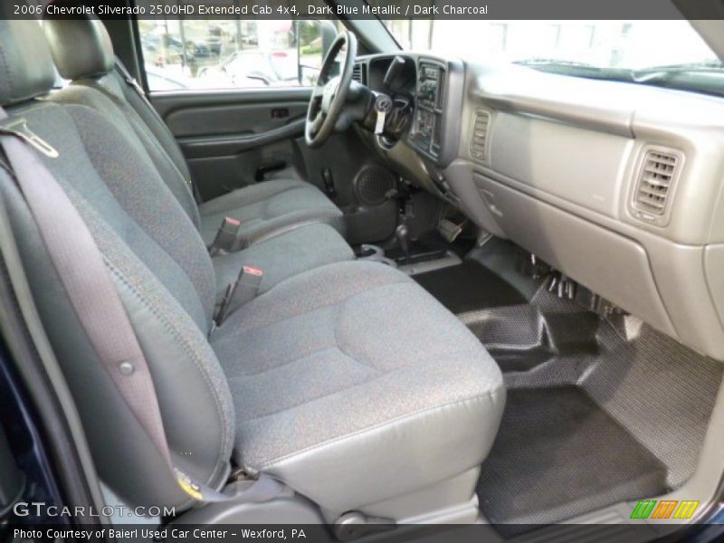 Dark Blue Metallic / Dark Charcoal 2006 Chevrolet Silverado 2500HD Extended Cab 4x4