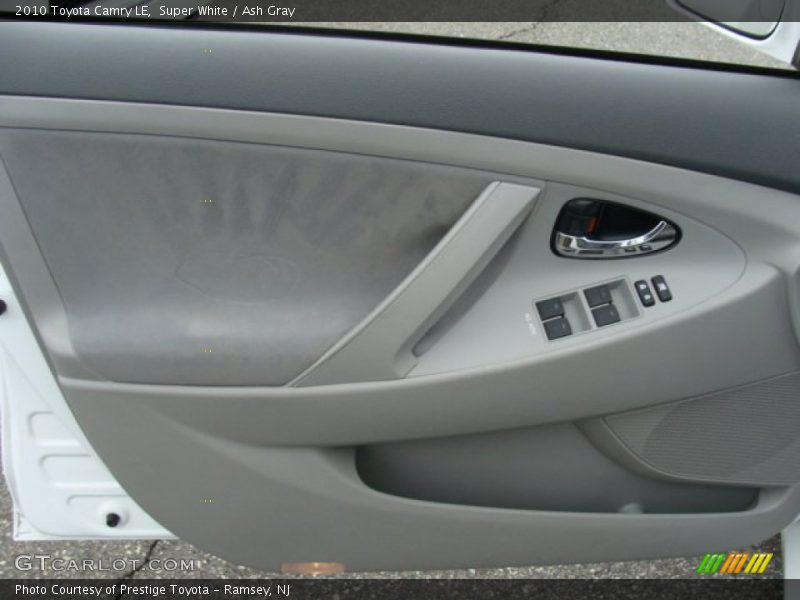 Super White / Ash Gray 2010 Toyota Camry LE