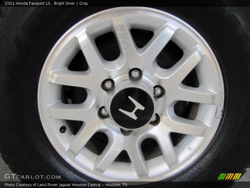  2001 Passport LX Wheel