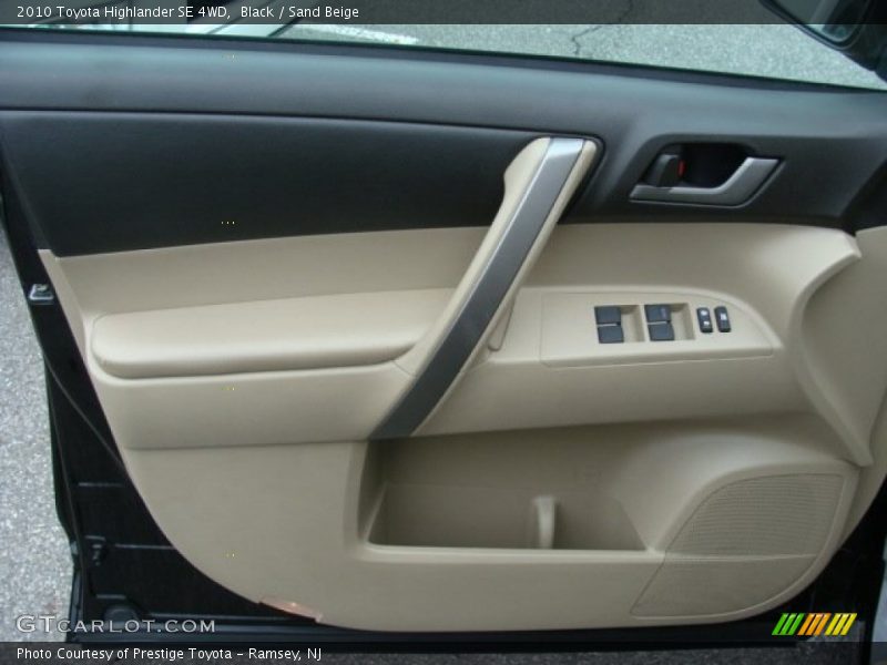 Black / Sand Beige 2010 Toyota Highlander SE 4WD