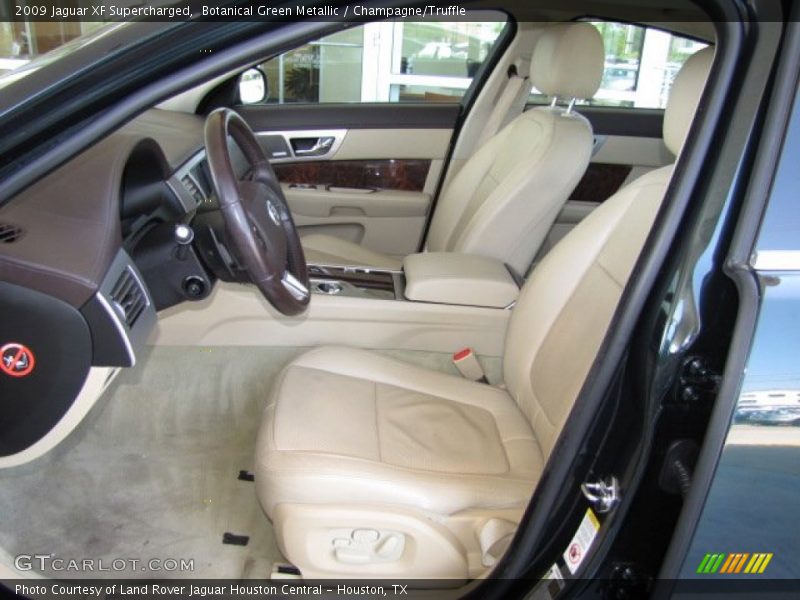  2009 XF Supercharged Champagne/Truffle Interior