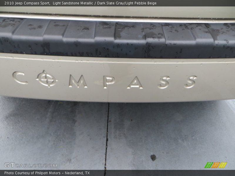 Light Sandstone Metallic / Dark Slate Gray/Light Pebble Beige 2010 Jeep Compass Sport