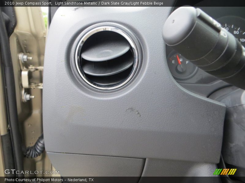 Light Sandstone Metallic / Dark Slate Gray/Light Pebble Beige 2010 Jeep Compass Sport