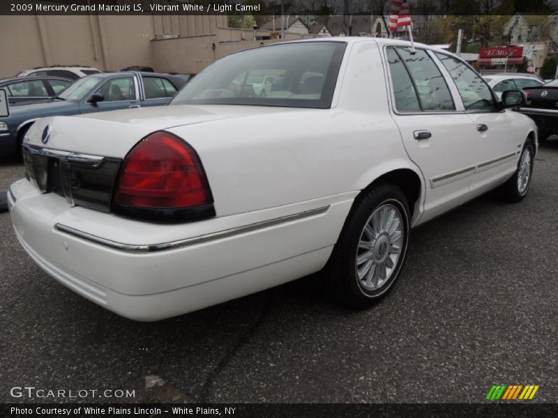 Vibrant White / Light Camel 2009 Mercury Grand Marquis LS