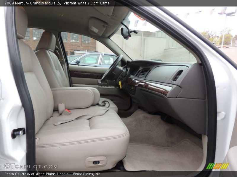 Vibrant White / Light Camel 2009 Mercury Grand Marquis LS