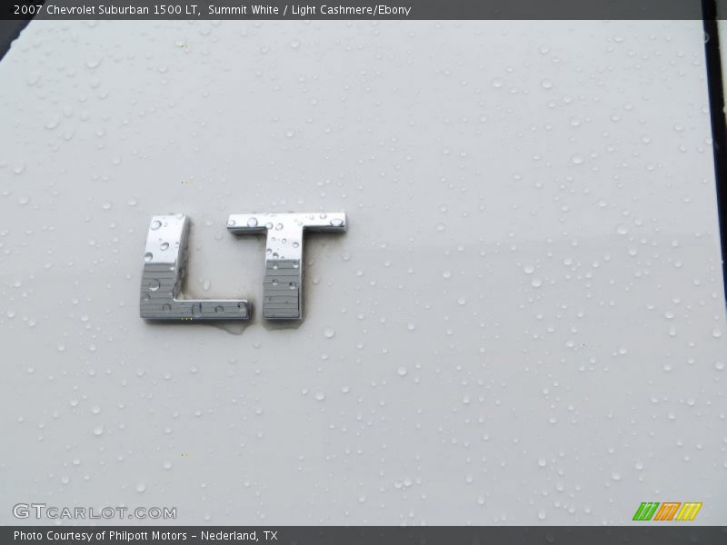 Summit White / Light Cashmere/Ebony 2007 Chevrolet Suburban 1500 LT