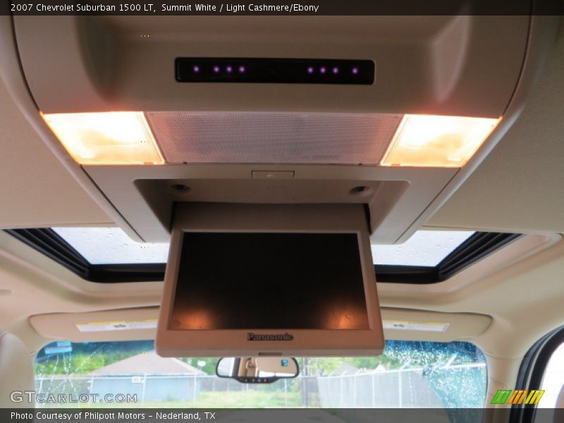 Summit White / Light Cashmere/Ebony 2007 Chevrolet Suburban 1500 LT