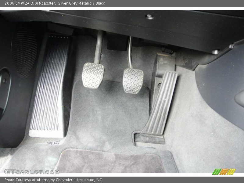 Controls of 2006 Z4 3.0i Roadster