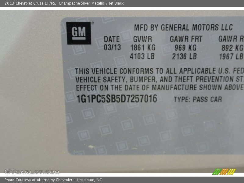 Champagne Silver Metallic / Jet Black 2013 Chevrolet Cruze LT/RS