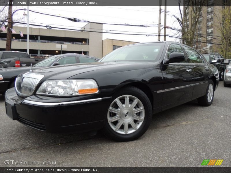 Black / Black 2011 Lincoln Town Car Signature Limited