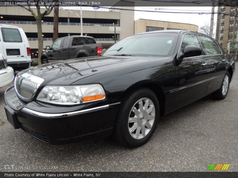 Black / Black 2011 Lincoln Town Car Signature Limited