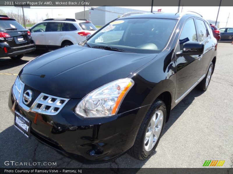 Wicked Black / Gray 2011 Nissan Rogue SV AWD