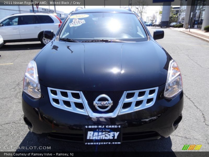Wicked Black / Gray 2011 Nissan Rogue SV AWD