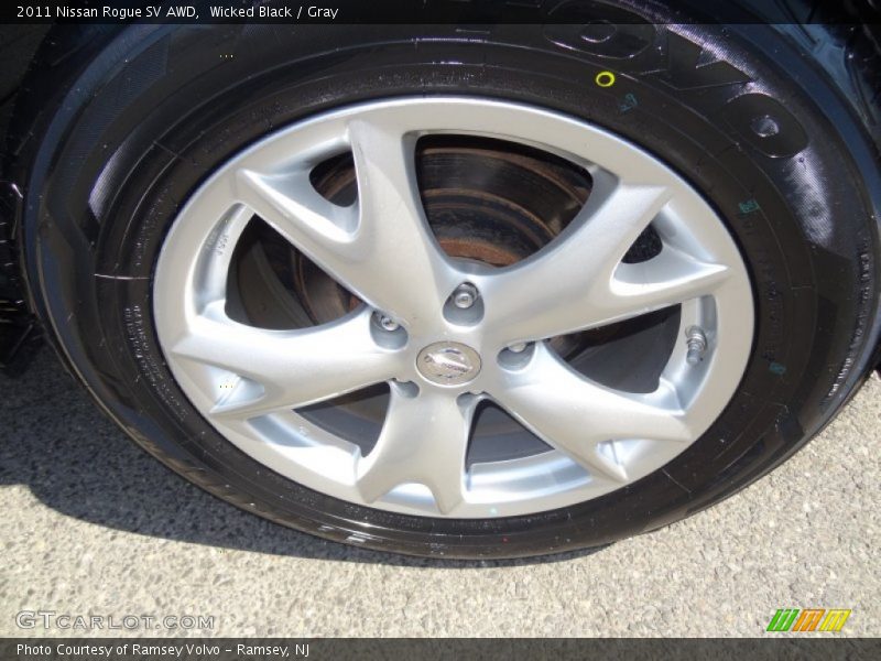 Wicked Black / Gray 2011 Nissan Rogue SV AWD