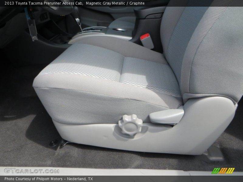 Magnetic Gray Metallic / Graphite 2013 Toyota Tacoma Prerunner Access Cab