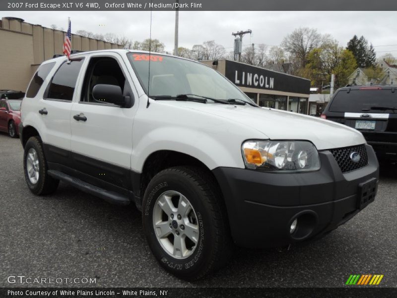 Front 3/4 View of 2007 Escape XLT V6 4WD