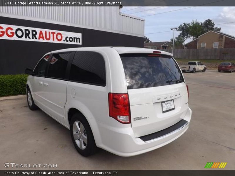 Stone White / Black/Light Graystone 2013 Dodge Grand Caravan SE