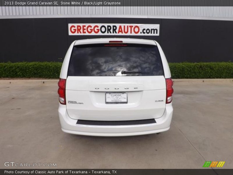 Stone White / Black/Light Graystone 2013 Dodge Grand Caravan SE