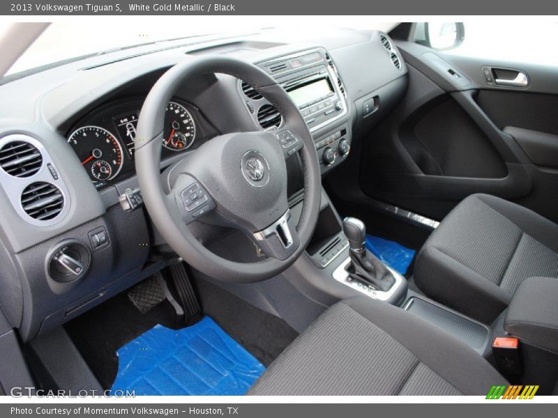White Gold Metallic / Black 2013 Volkswagen Tiguan S