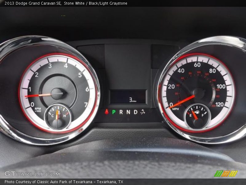 Stone White / Black/Light Graystone 2013 Dodge Grand Caravan SE