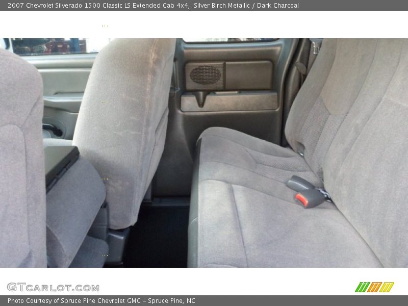 Silver Birch Metallic / Dark Charcoal 2007 Chevrolet Silverado 1500 Classic LS Extended Cab 4x4