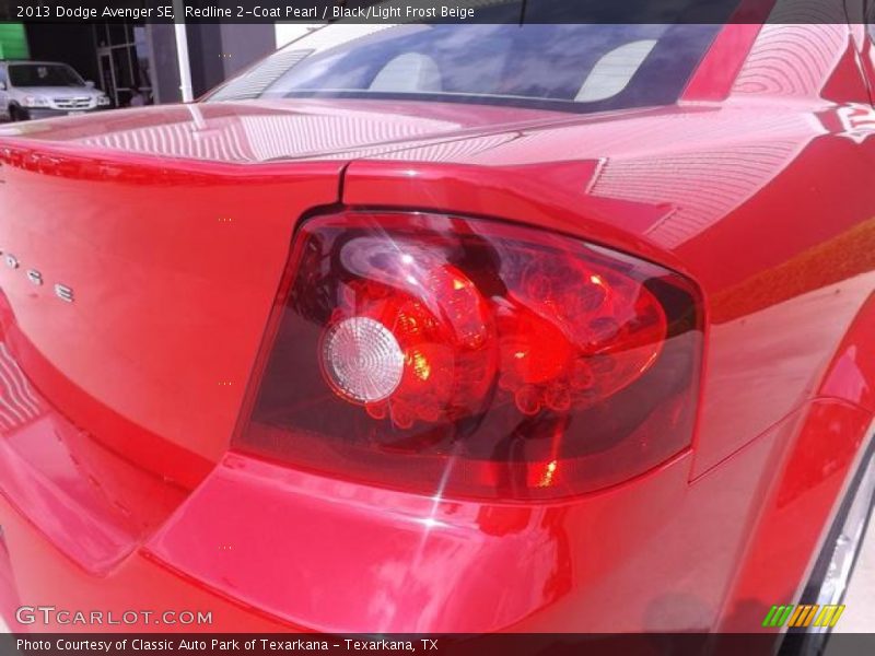 Redline 2-Coat Pearl / Black/Light Frost Beige 2013 Dodge Avenger SE