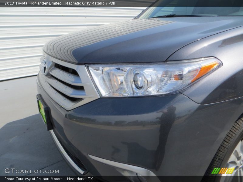 Magnetic Gray Metallic / Ash 2013 Toyota Highlander Limited