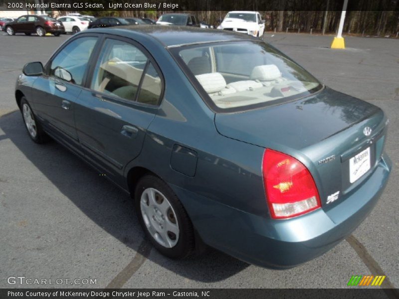 Light Ocean Blue / Beige 2002 Hyundai Elantra GLS Sedan