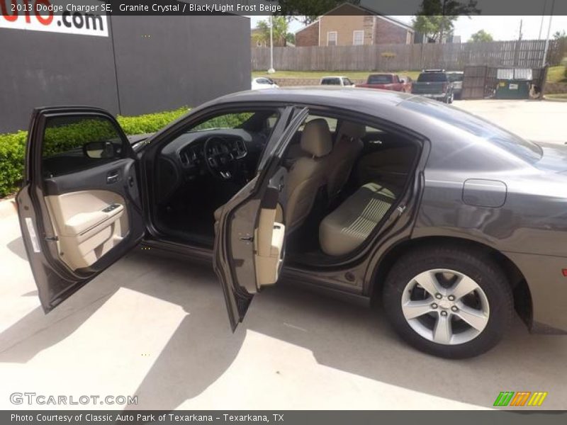 Granite Crystal / Black/Light Frost Beige 2013 Dodge Charger SE