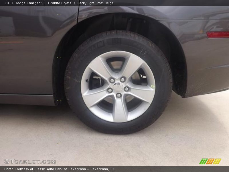 Granite Crystal / Black/Light Frost Beige 2013 Dodge Charger SE