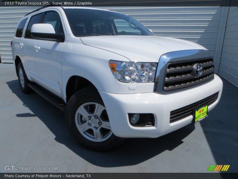 Super White / Graphite 2013 Toyota Sequoia SR5