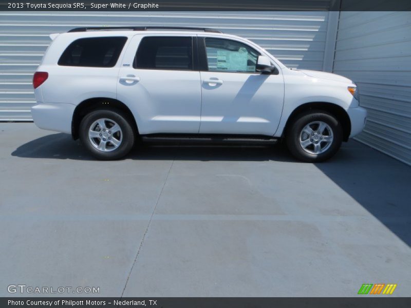 Super White / Graphite 2013 Toyota Sequoia SR5
