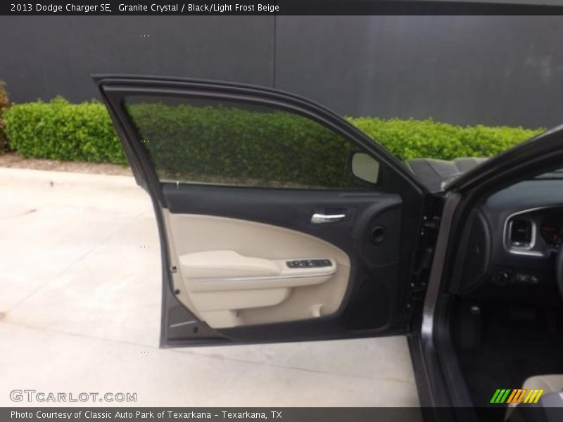 Granite Crystal / Black/Light Frost Beige 2013 Dodge Charger SE